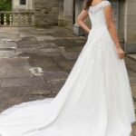 Strascico abito da sposa Morilee 2023