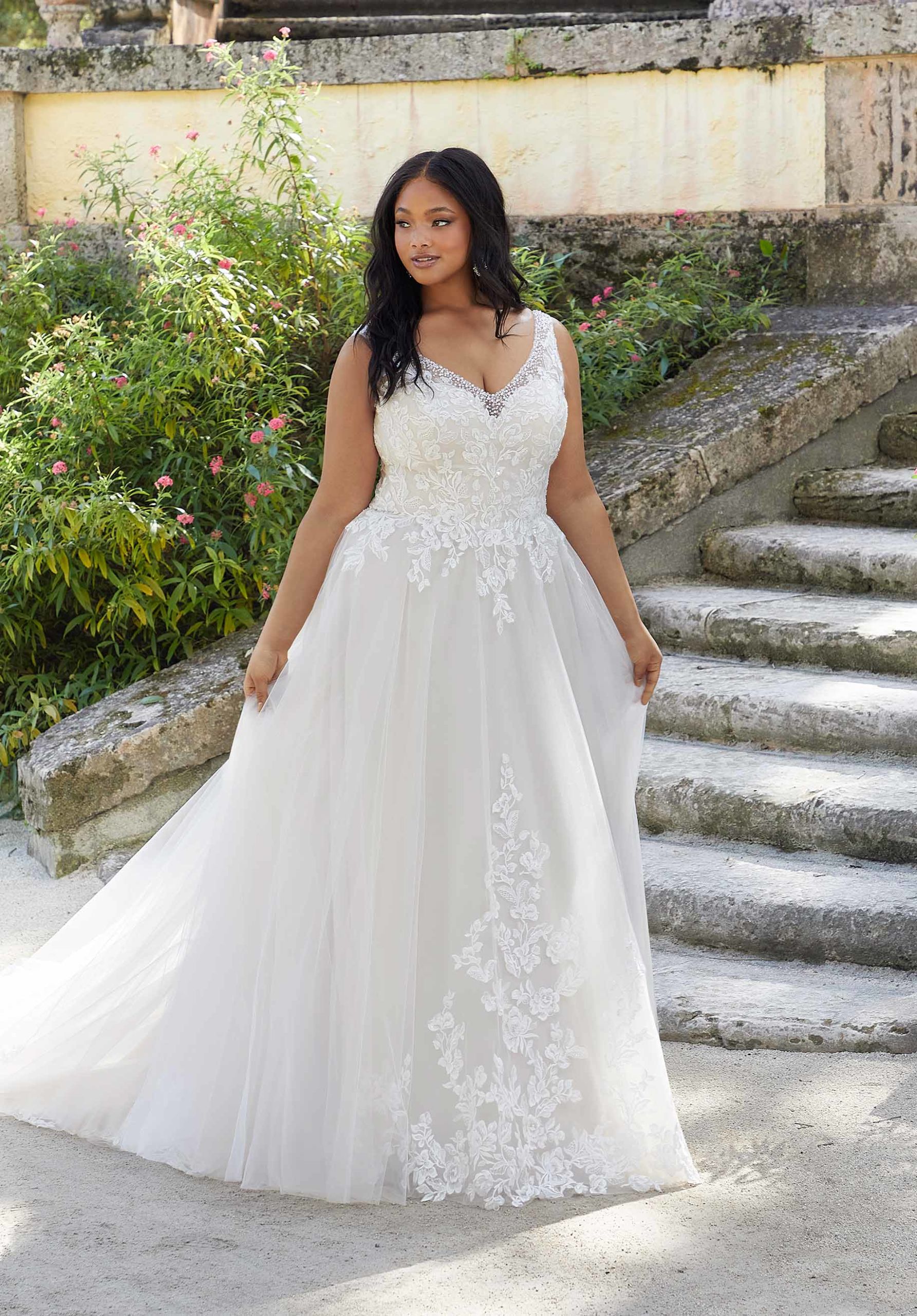 Vestito da sposa 2023 collezione Julietta Morilee