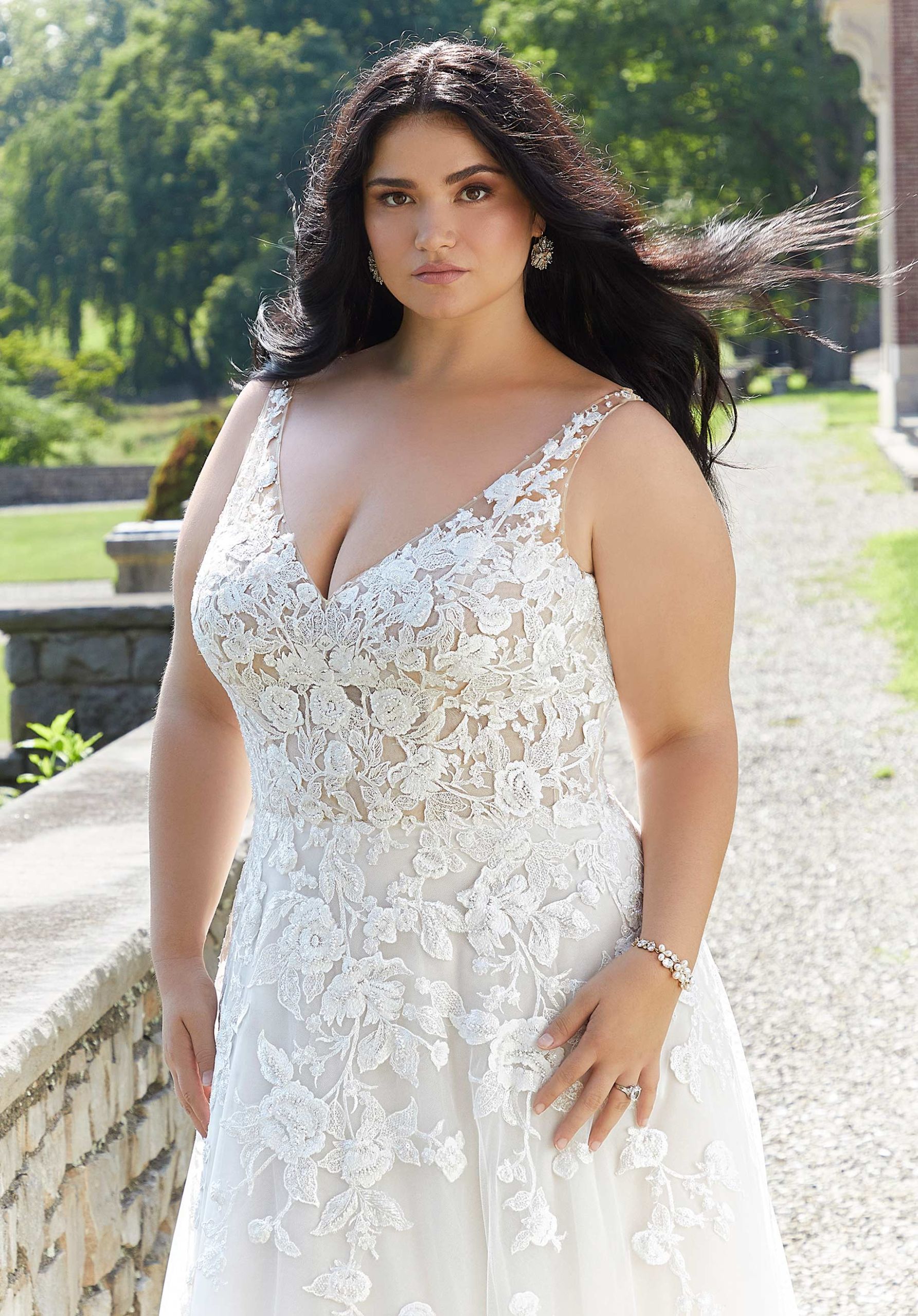 Vestito da sposa curvy 2023 collezione Morilee mod Erica