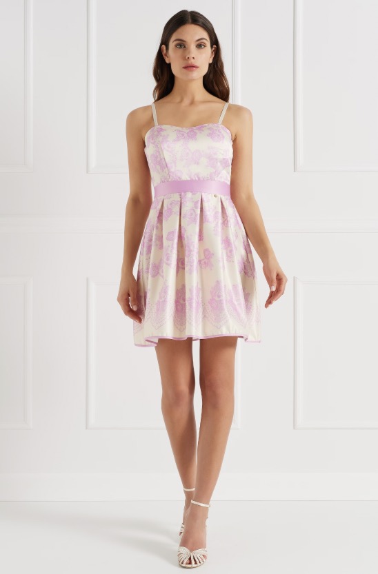 Elegante abito corto Rinascimento 2023