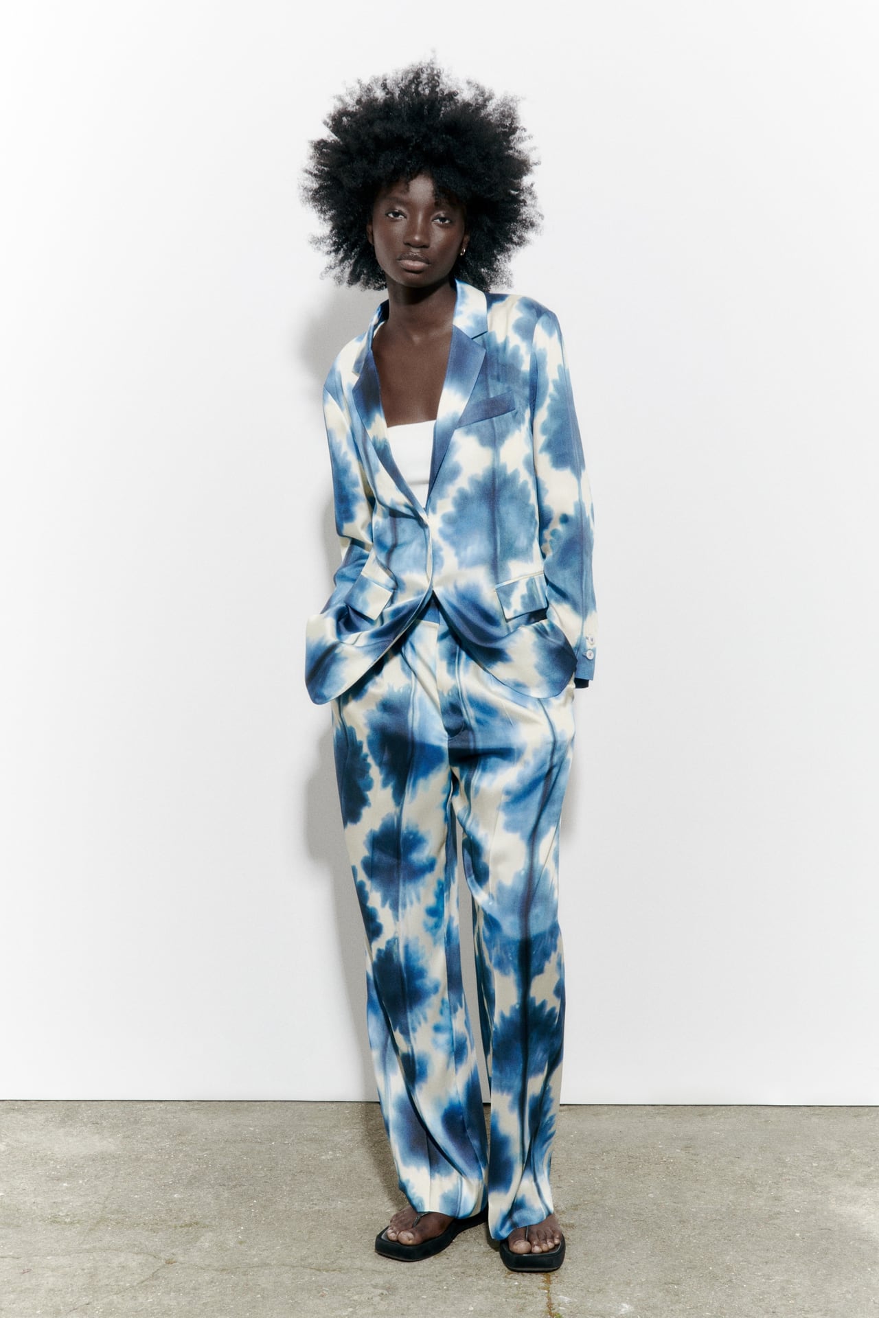 Completo giacca pantaloni ZARA primavera 2023