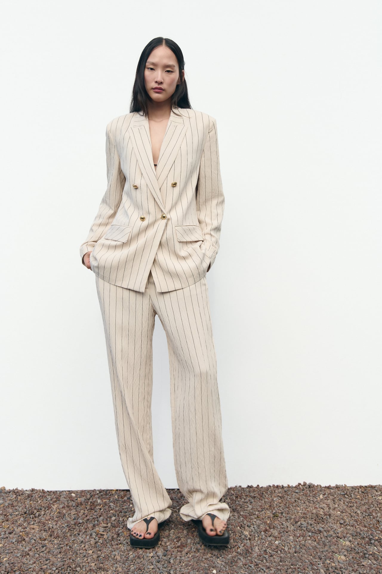 Nuovo completo Zara gessato collezione primavera estate 2023