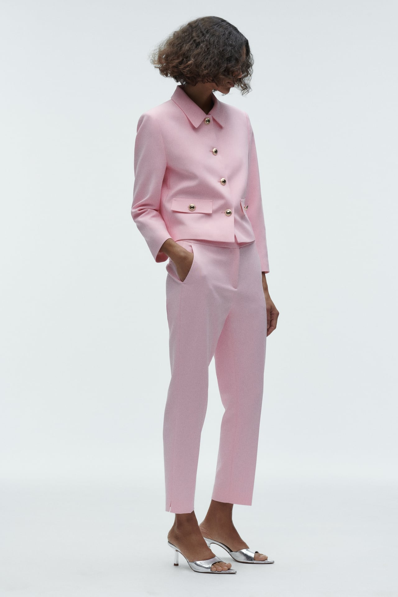 Tailleur donna ZARA collezione primavera 2023