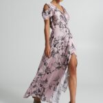 Vestito lungo in raso