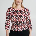 Blusa con stampa catena Rinascimento collezione curvy autunno inverno 2023 2024