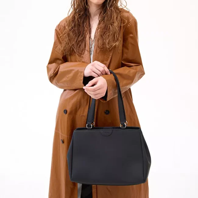 Borsa O Bag nera inverno 2024 Borsa O Bag nera inverno 2024