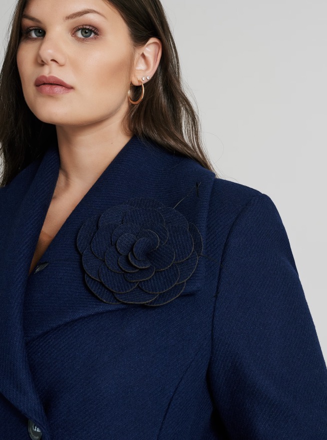 Cappotto con spilla Rinascimento