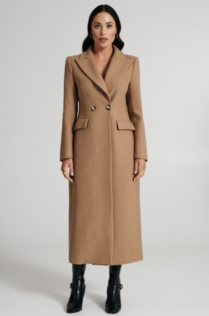 Cappotto lungo color cammello Rinascimento nuova collezione invernale Cappotto lungo color cammello Rinascimento nuova collezione invernale