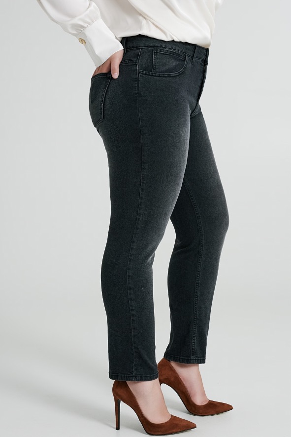 Jeans dritti elasticizzati curvy