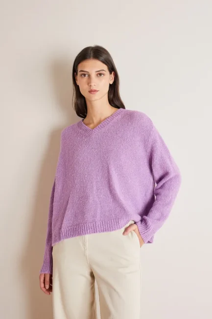 Maglione con scollo a V Lazzari color lilla Maglione con scollo a V Lazzari color lilla