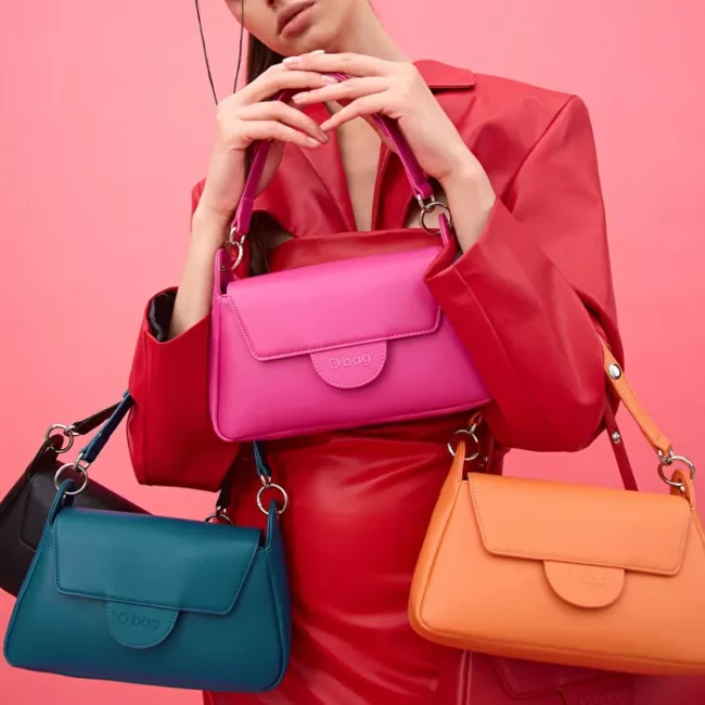 Nuova Borsa O Bag Soft collezione invenro 2023 2024 Nuova Borsa O Bag Soft collezione invenro 2023 2024