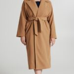 Rinascimento cappotto a vestaglia color cammello inverno 2024