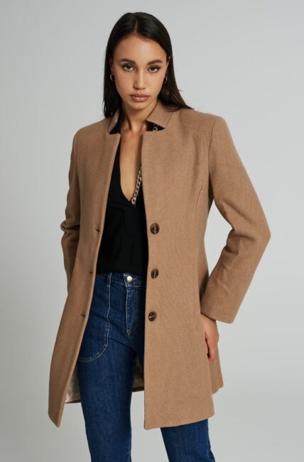 Rinascimento cappotto monopetto colore cammello Rinascimento cappotto monopetto colore cammello