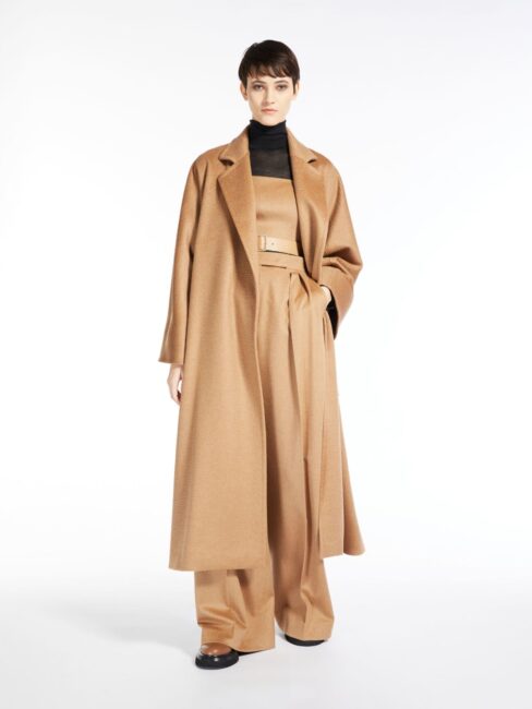 Cappotto lungo a vestaglia cammello Max Mara Cappotto lungo a vestaglia cammello Max Mara