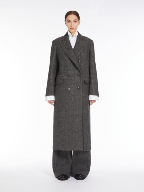 Nuovo cappotto doppiopetto in lana Max Mara Nuovo cappotto doppiopetto in lana Max Mara