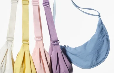 Borsa virale UNIQLO a mezzaluna per la primavera estate 2024
