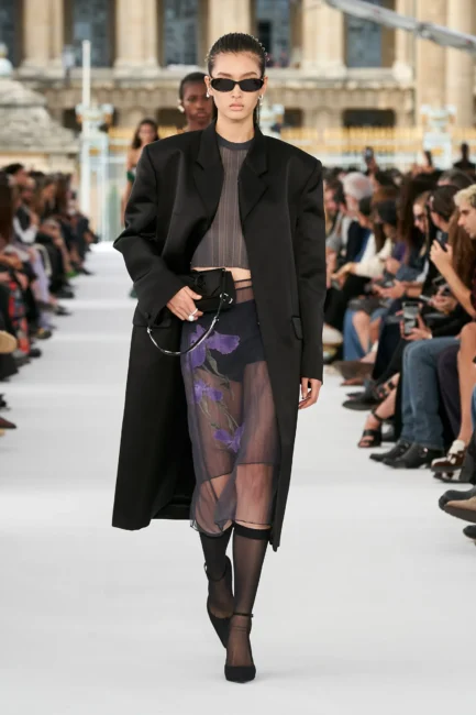 Givenchy Moda Gonna Estate 2024 Givenchy Moda Gonna Estate 2024