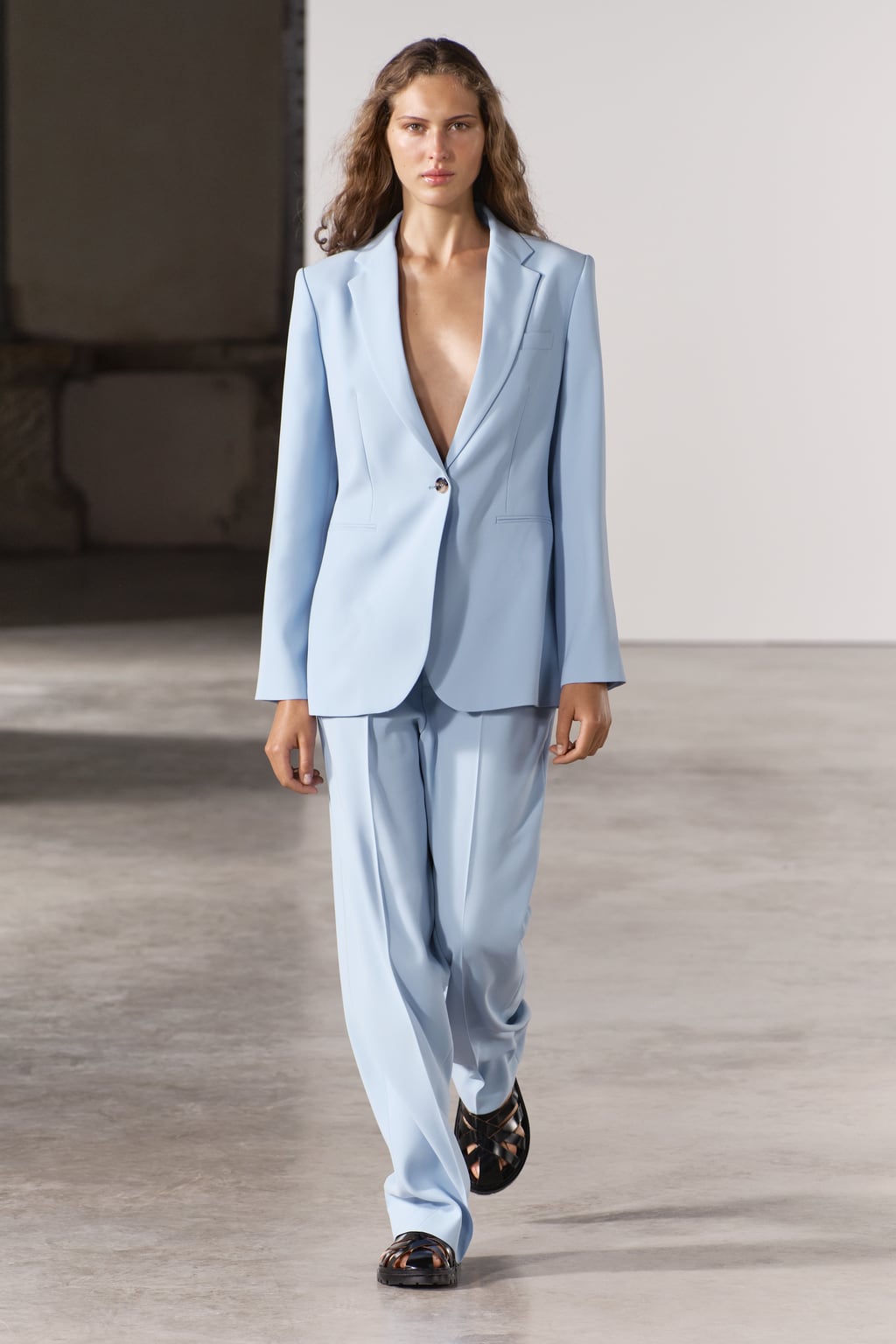 Zara Tailleur azzurro primavera estate 2024