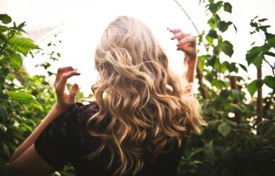 Capelli Biondi Guide e Strategie per Mantenere una Chioma Luminosa e Vitale