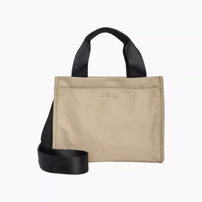 Borsa O bag Las Vegas colore sabbia estate 2024 Borsa O bag Las Vegas colore sabbia estate 2024