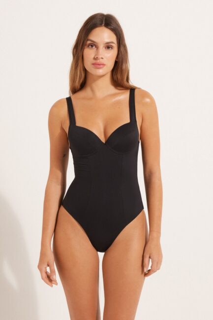Costume intero nero a balconcino Tezenis 2024 Costume intero nero a balconcino Tezenis 2024