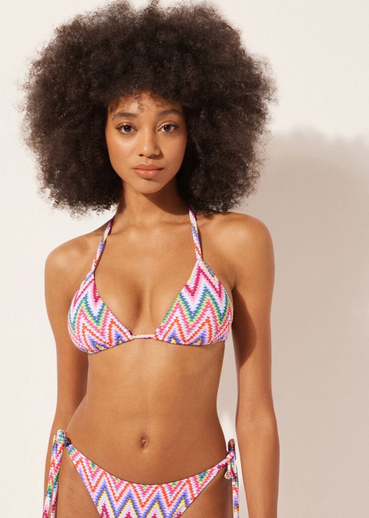 Cazledonia costume da bagno con reggiseno a triangolo Cazledonia costume da bagno con reggiseno a triangolo