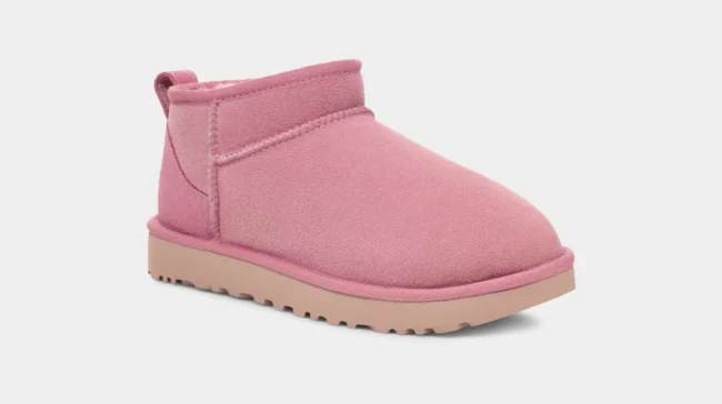 Nuovi colori UGG Classic ultra mini colore Dusty Orchid inverno 2024 2025 Nuovi colori UGG Classic ultra mini colore Dusty Orchid inverno 2024 2025