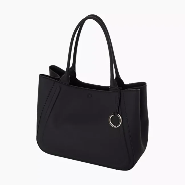Nuova O Bag Shoppy nera collezione invernale Nuova O Bag Shoppy nera collezione invernale