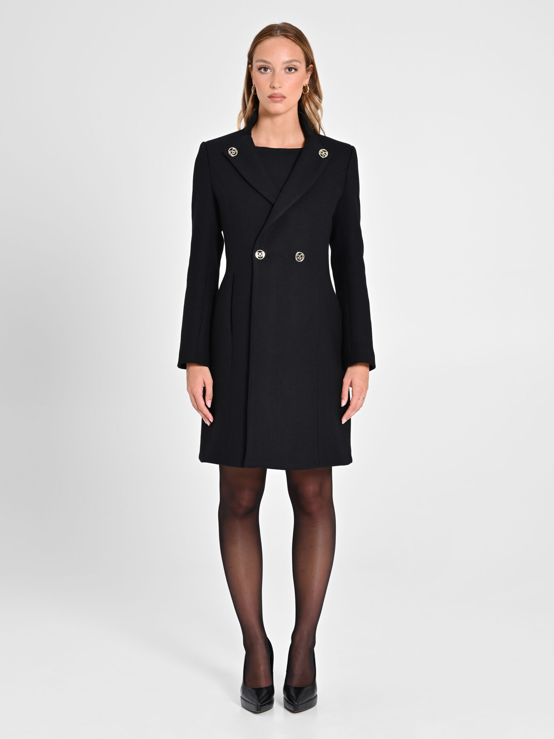 Nuovo cappotto nero Rinascimento