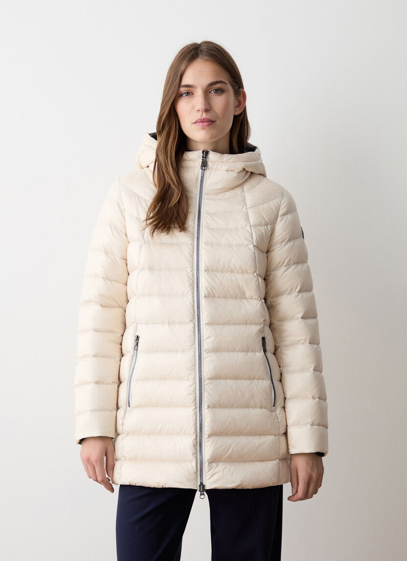 Piumino lunghezza media Colmar prezzo 435 euro