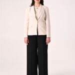 Completo spezzato con giacca colore panna