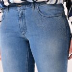 Dettaglio strass su jeans Rinascimento