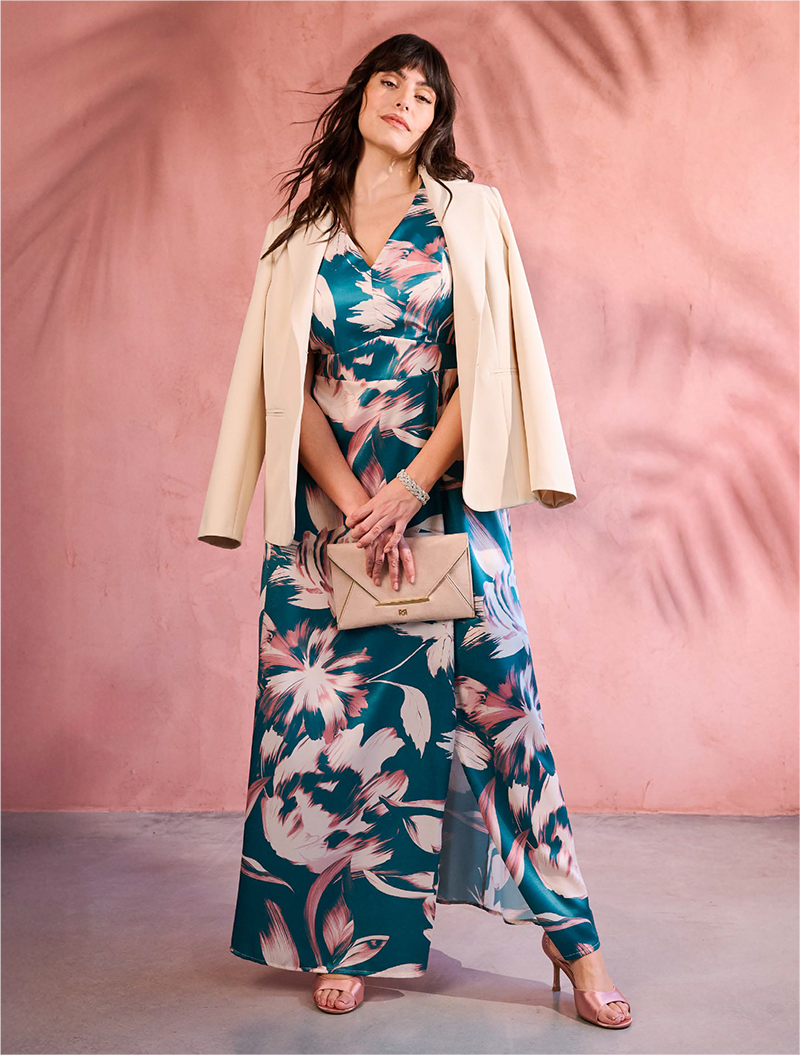 Look da cerimonia linea curvy Rinascimento primavera estate 2025