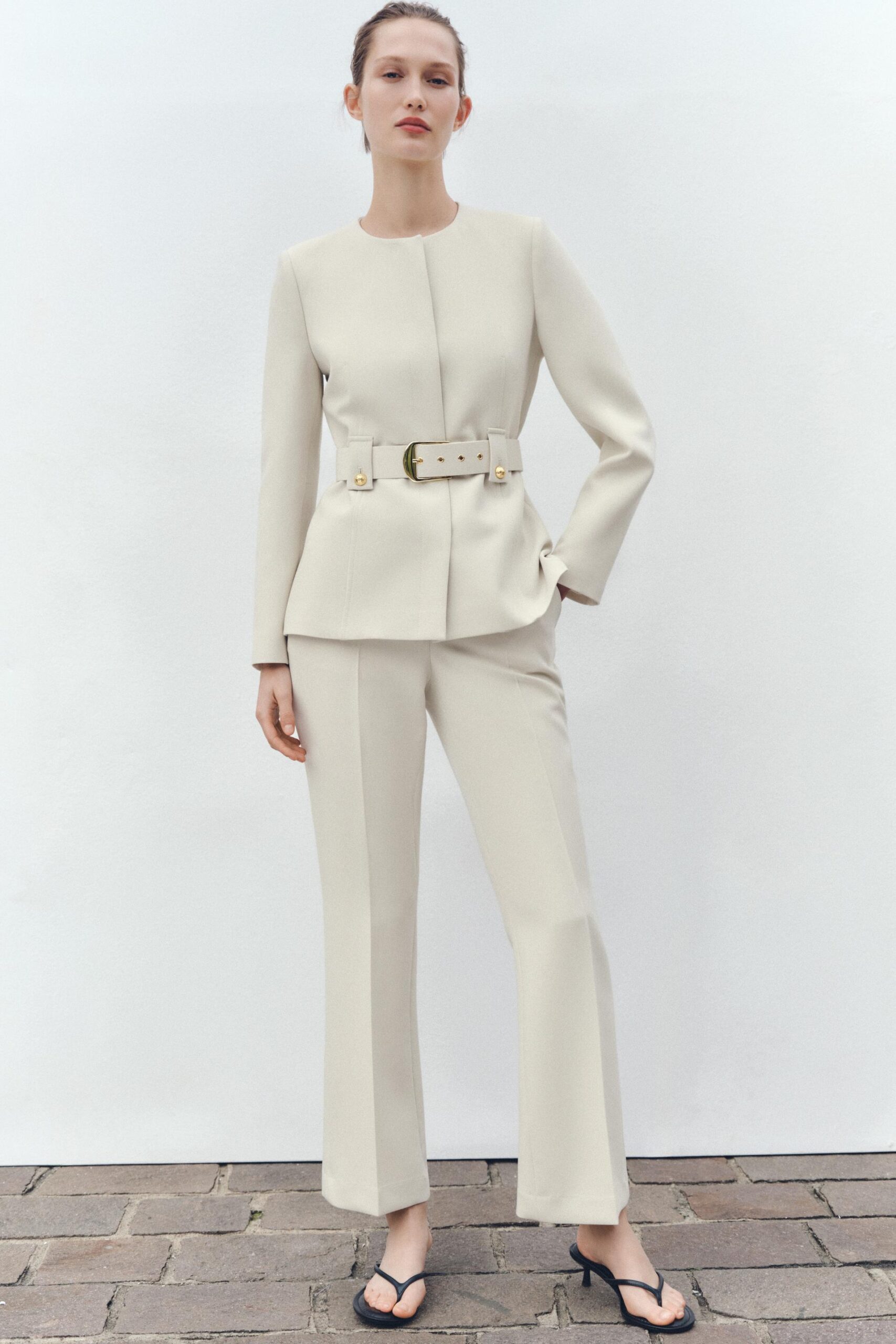 Raffinato tailleur ZARA collezione primavera estate 2025