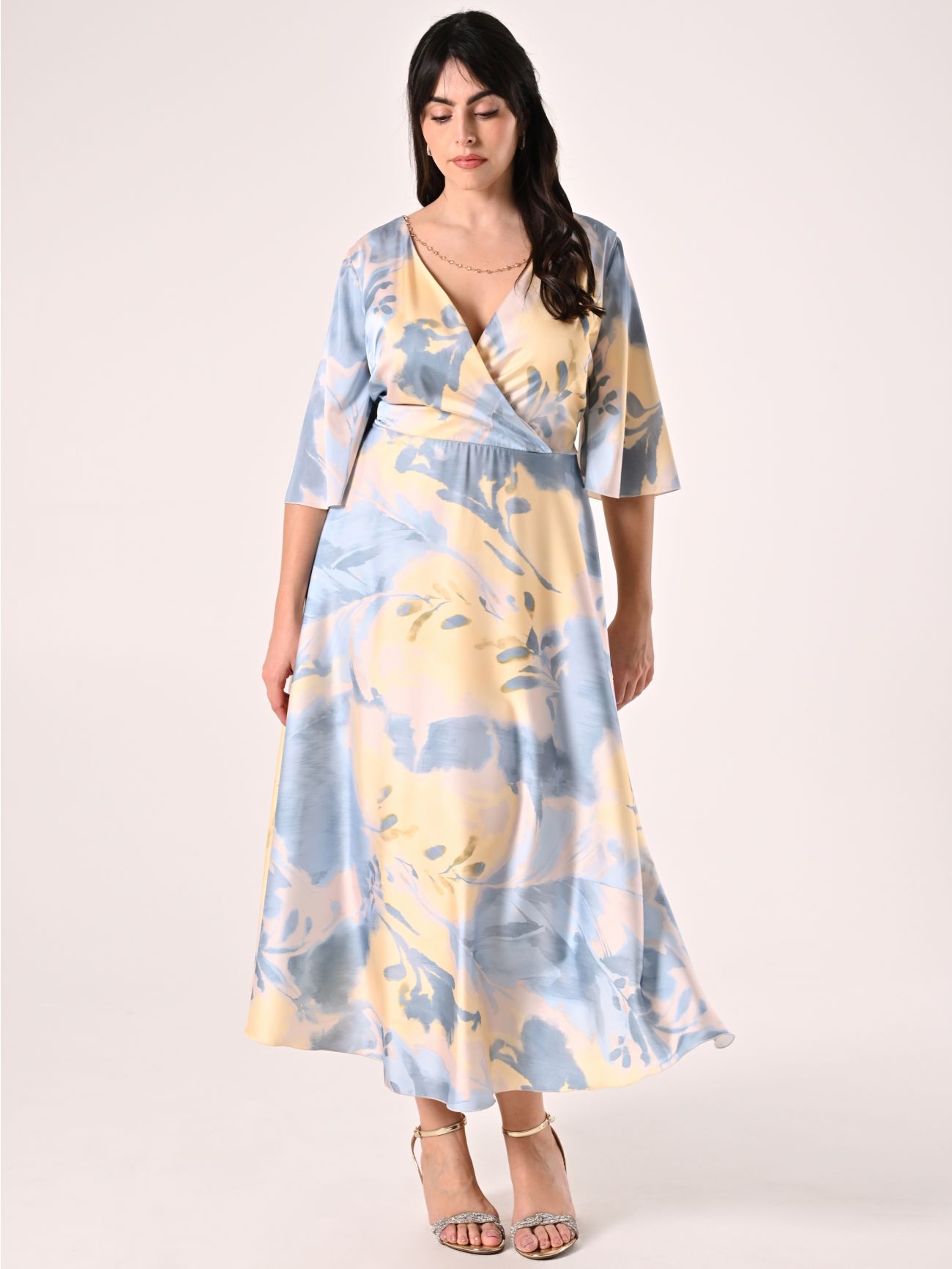 Rinascimento curvy vestito lungo elegante 2025