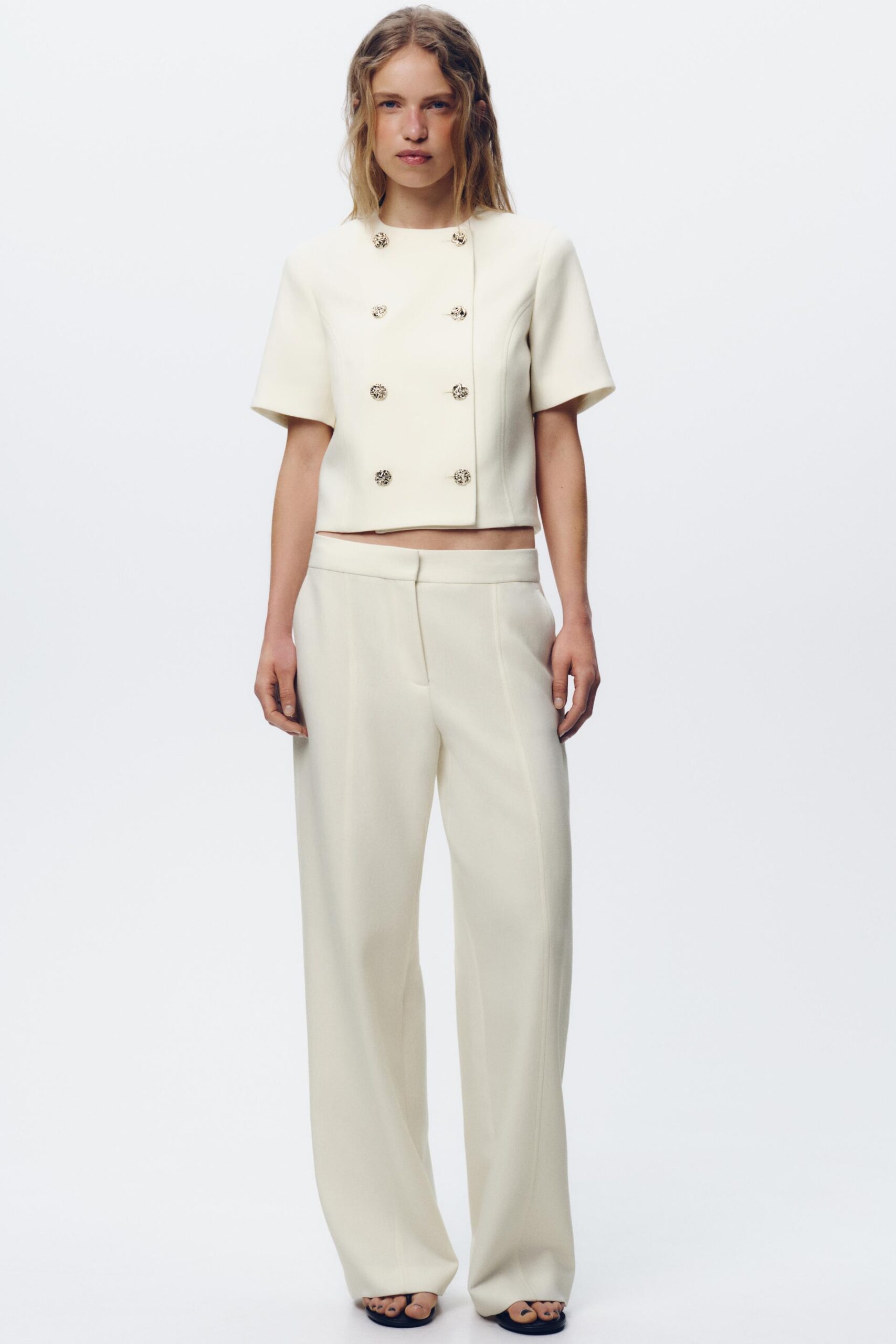 Tailleur donna Zara a maniche corte primavera estate 2025