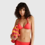Costume due pezzi con reggiseno a triangolo