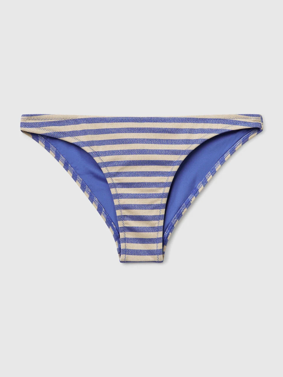 Slip bikini a righe Benetton estate 2025