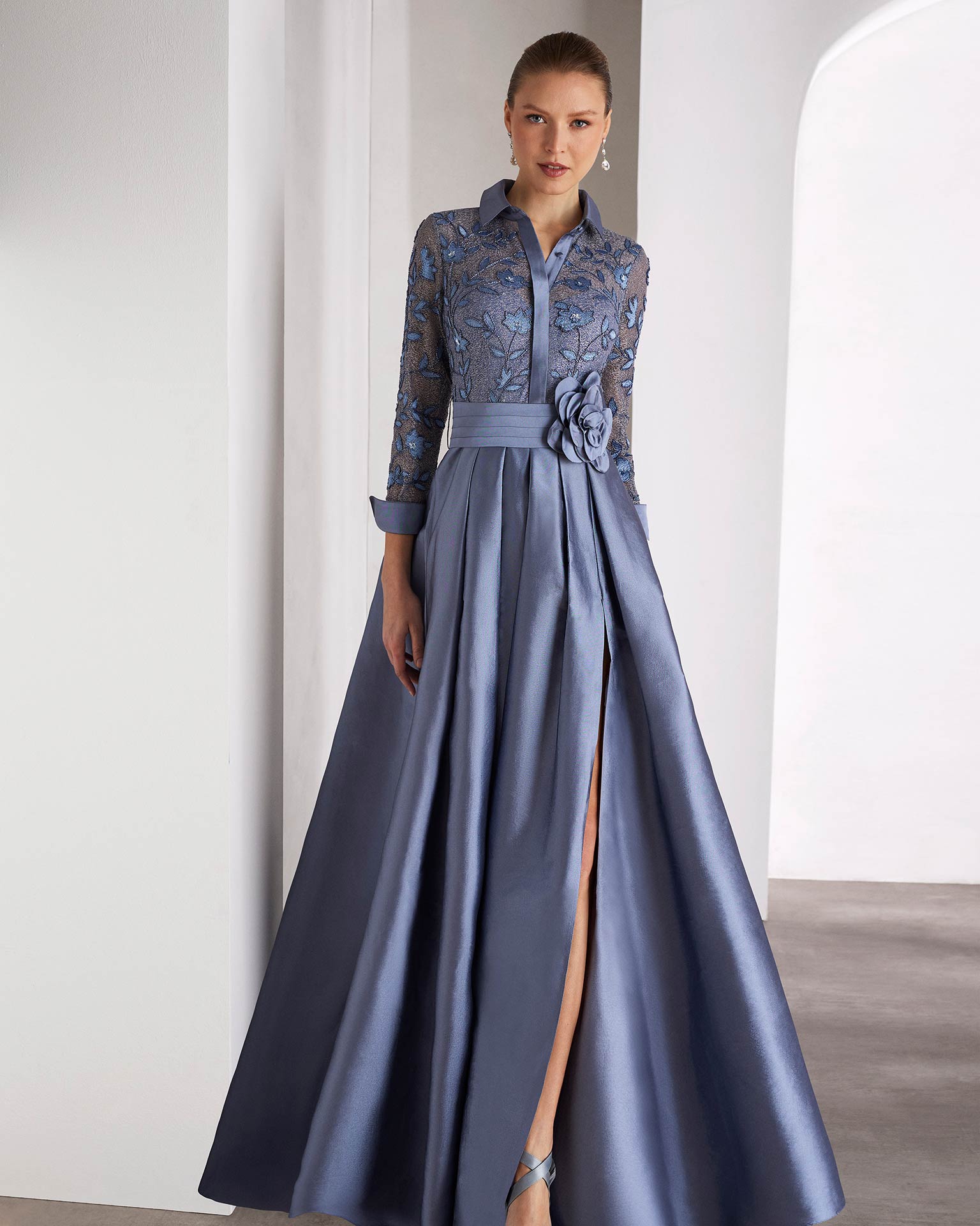 Abito colore blu acciaio 2026 Rosa Clarà