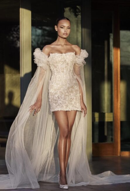 Abito da sposa corto 2026 Pronovias Abito da sposa corto 2026 Pronovias