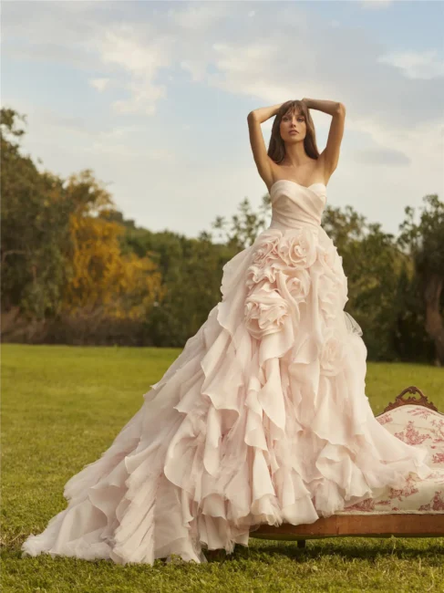 Abito da sposa da principessa color blush Nicole Milano 2026 Abito da sposa da principessa color blush Nicole Milano 2026