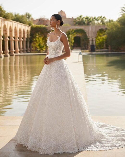 Abito da sposa romantico da principessa 2026 Rosa Clara Abito da sposa romantico da principessa 2026 Rosa Clara