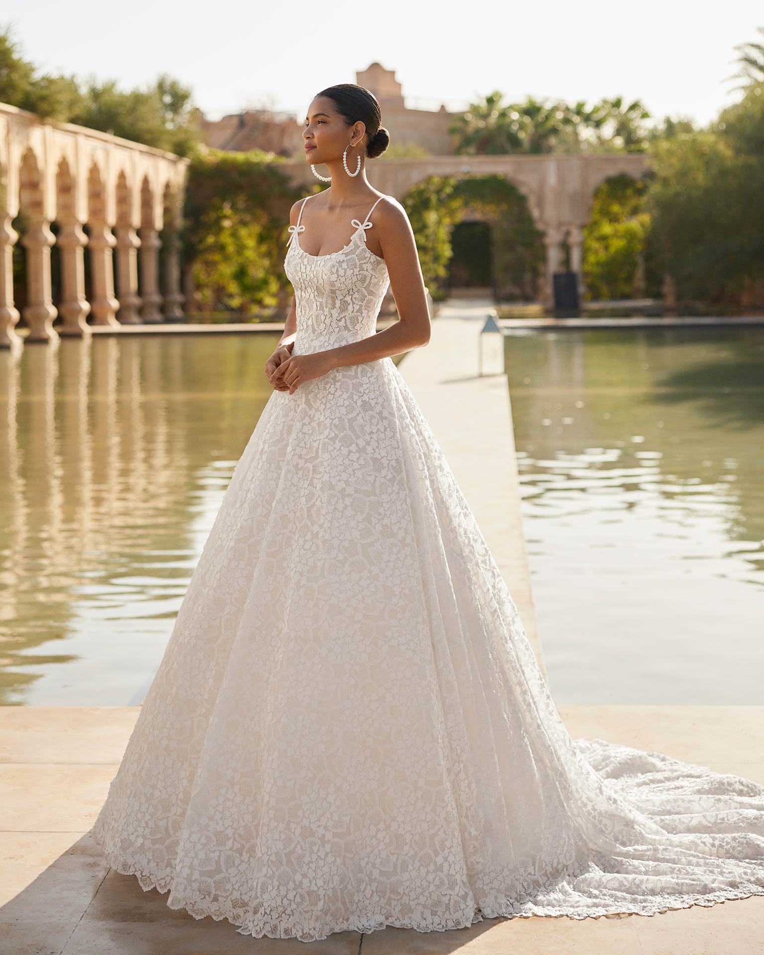 Abito da sposa romantico da principessa 2026 Rosa Clara