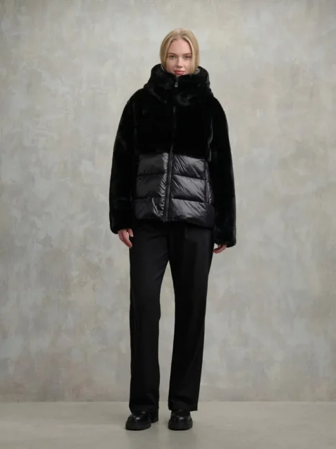 Giubbotto Blauer con dettaglio in morbida ecopelliccia