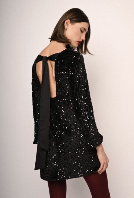 Vestito da sera Nuna Lie corto a maniche lunghe