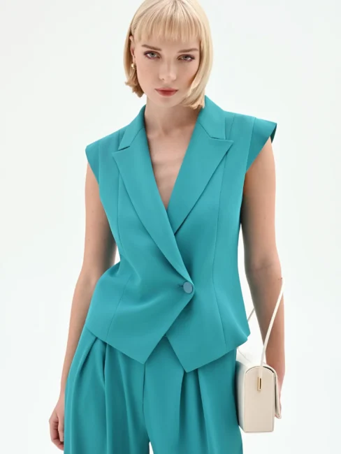 Raffinato completo con gilet donna