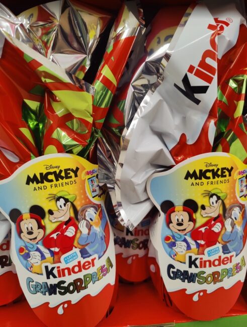 Uova di Pasqua Mickey and Friends Kinder 2026