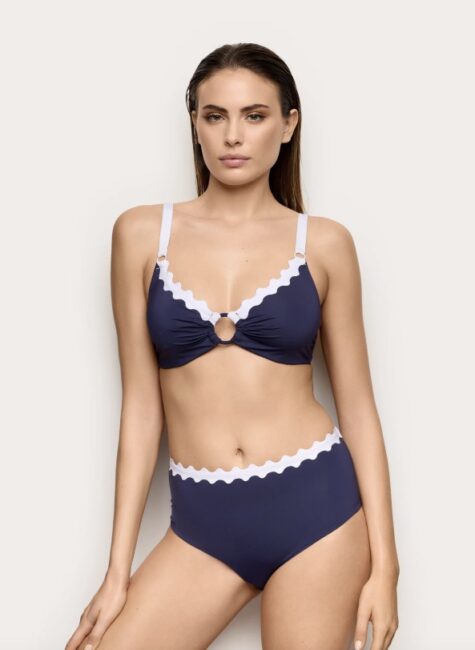 Elegante bikini blu e bianco Yamamay 2026 Elegante bikini blu e bianco Yamamay 2026