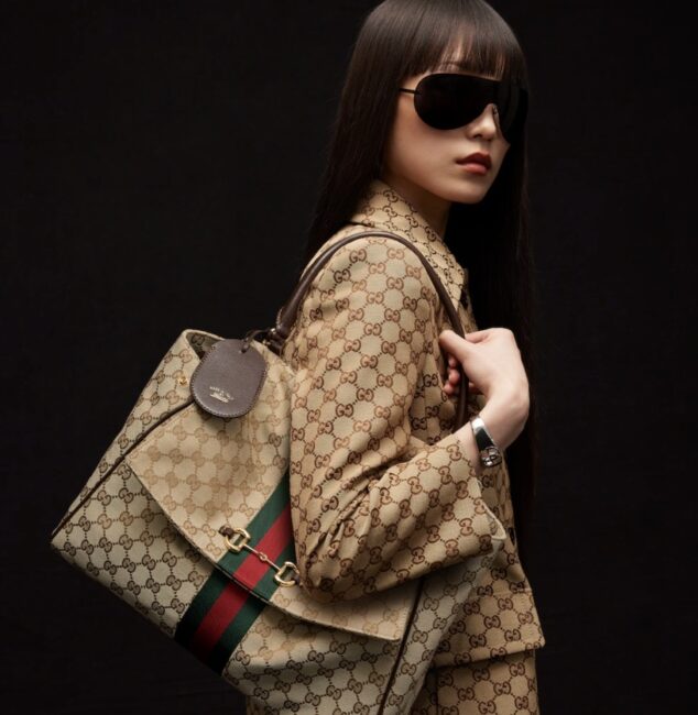 Gucci Paparazzo in tessuto GG