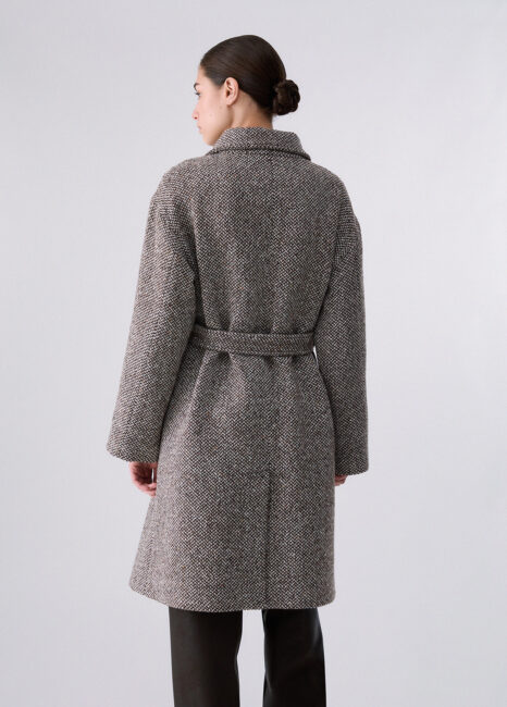 Nuovo cappotto in lana Liu Jo inverno 2027 Nuovo cappotto in lana Liu Jo inverno 2027